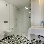 Apartment Lsa Liberdade By Numa