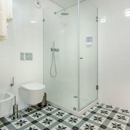 Lsa Liberdade By Numa Apartamento