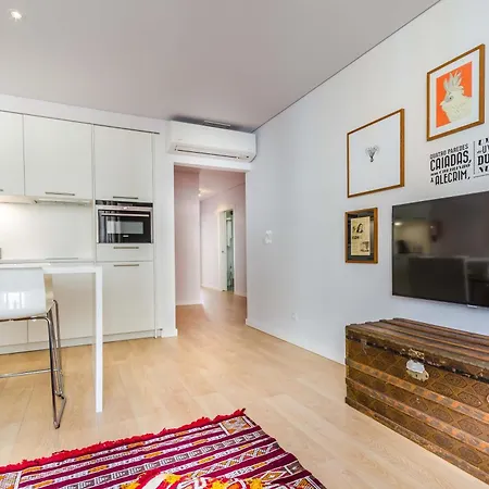 Lsa Liberdade By Numa Apartamento