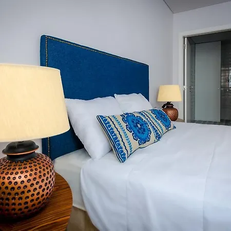 Serviced - Liberdade Apartman