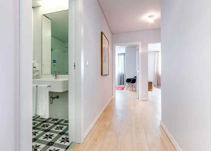 Lsa Liberdade By Numa * リスボン