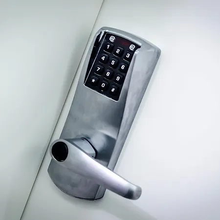 Lsa Liberdade By Numa * ליסבון