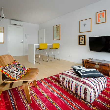 Lsa Liberdade By Numa * ליסבון